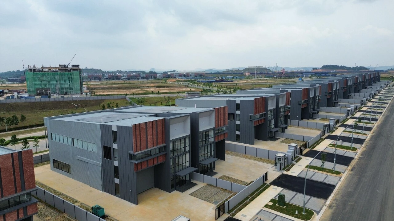 Elmina Business Park